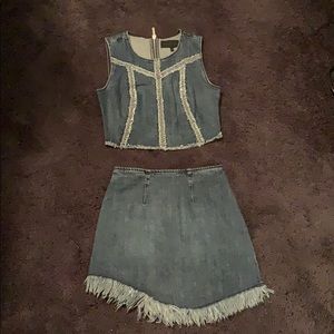 Denim kendall and kylie two piece set!!